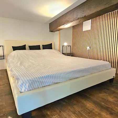 Duplex A 15 Min A Pieds De La Gare, Centre Historique דירה Montluçon