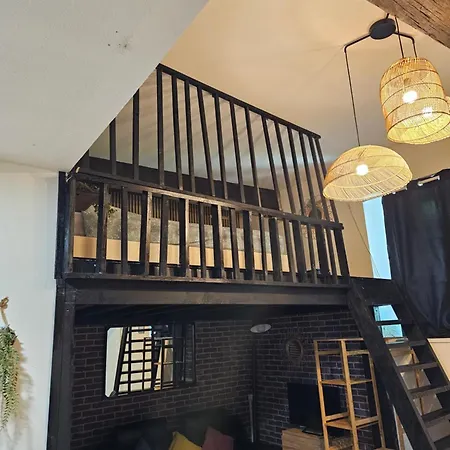 Διαμέρισμα Duplex A 15 Min A Pieds De La Gare, Centre Historique *