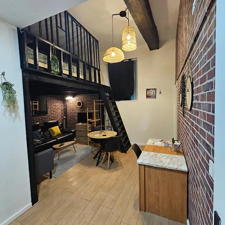 Apartment Duplex A 15 Min A Pieds De La Gare, Centre Historique Montlucon